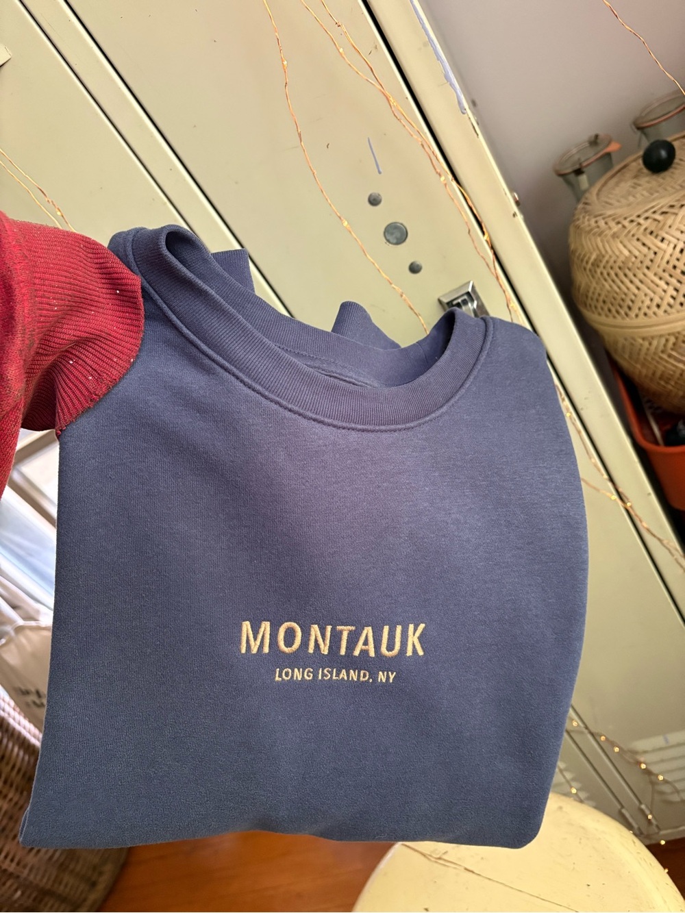 AE Everyday Luxe Graphic Crew Neck Sweatshirt “Montauk Long Island NY” - Picture 9 of 10